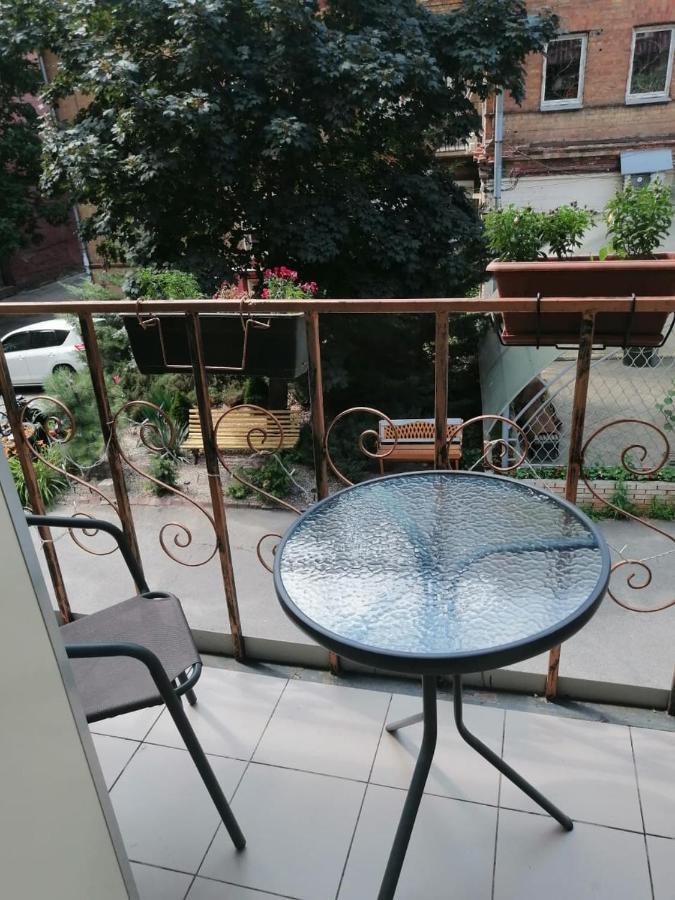 Yellow Unlimited Hotel 4 Kharkov Ngoại thất bức ảnh