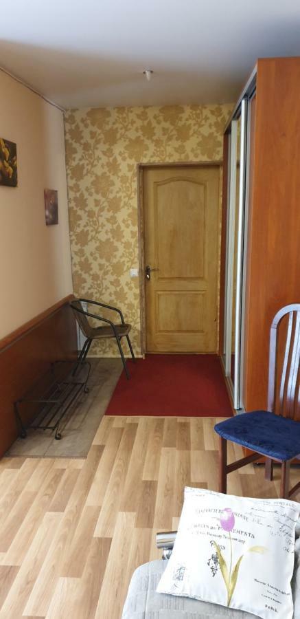 Yellow Unlimited Hotel 4 Kharkov Ngoại thất bức ảnh